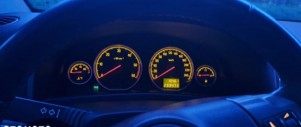 Opel Vectra cena 11900 przebieg: 233400, rok produkcji 2009 z Szczecin małe 121